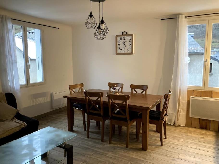 Appartement Rebouc Heches Exterior foto